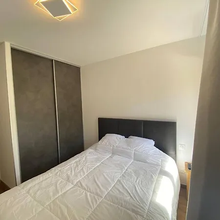 Neuf 2 Chambres, Parking Inclus, Proche Bus Gratuit - Fr-1-356-531 Apartment